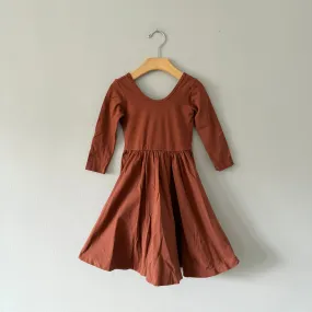 Alice   Ames / Brown long sleeve dress / 5T