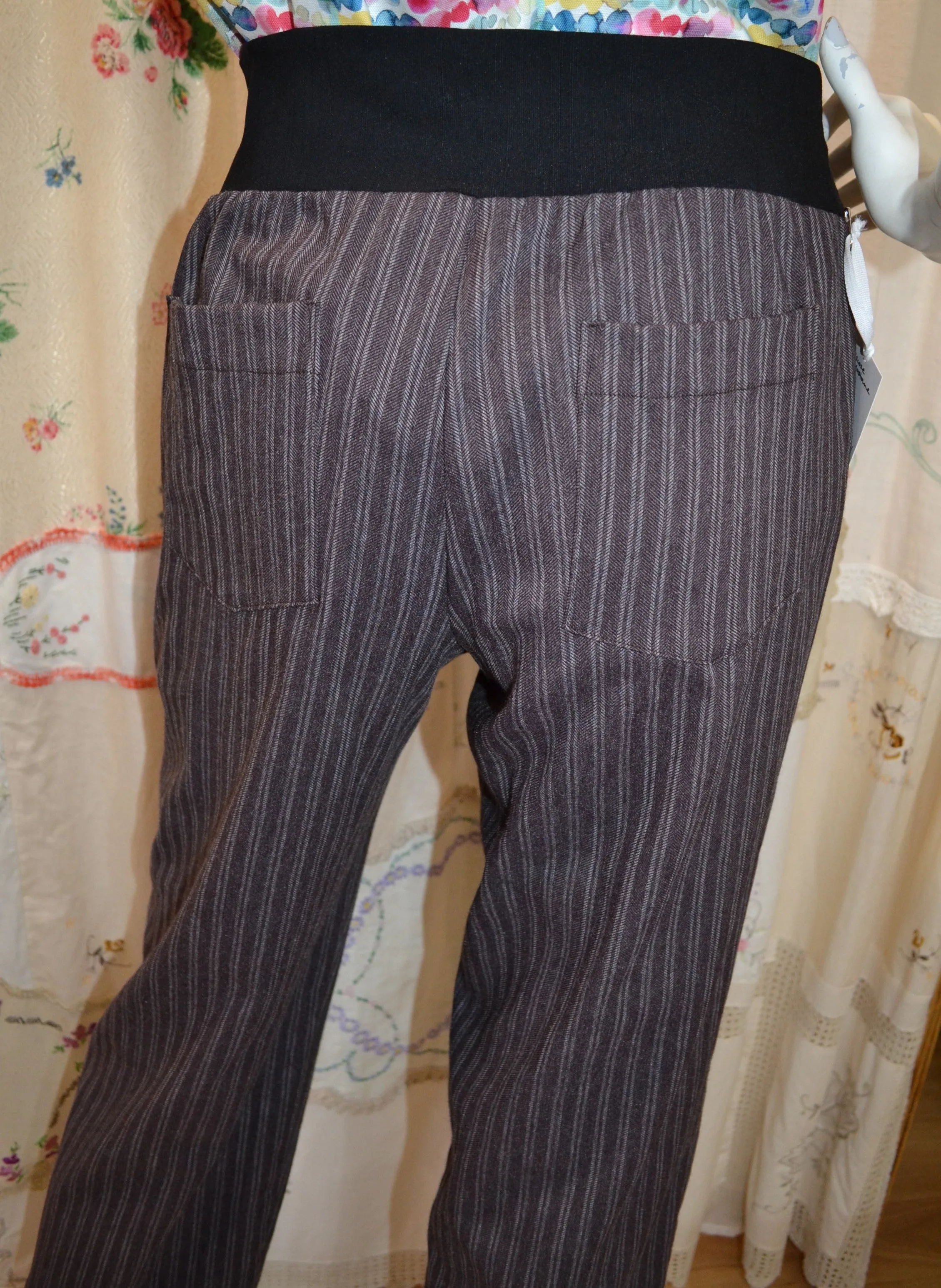 Berserk Plum herringbone stretch pants