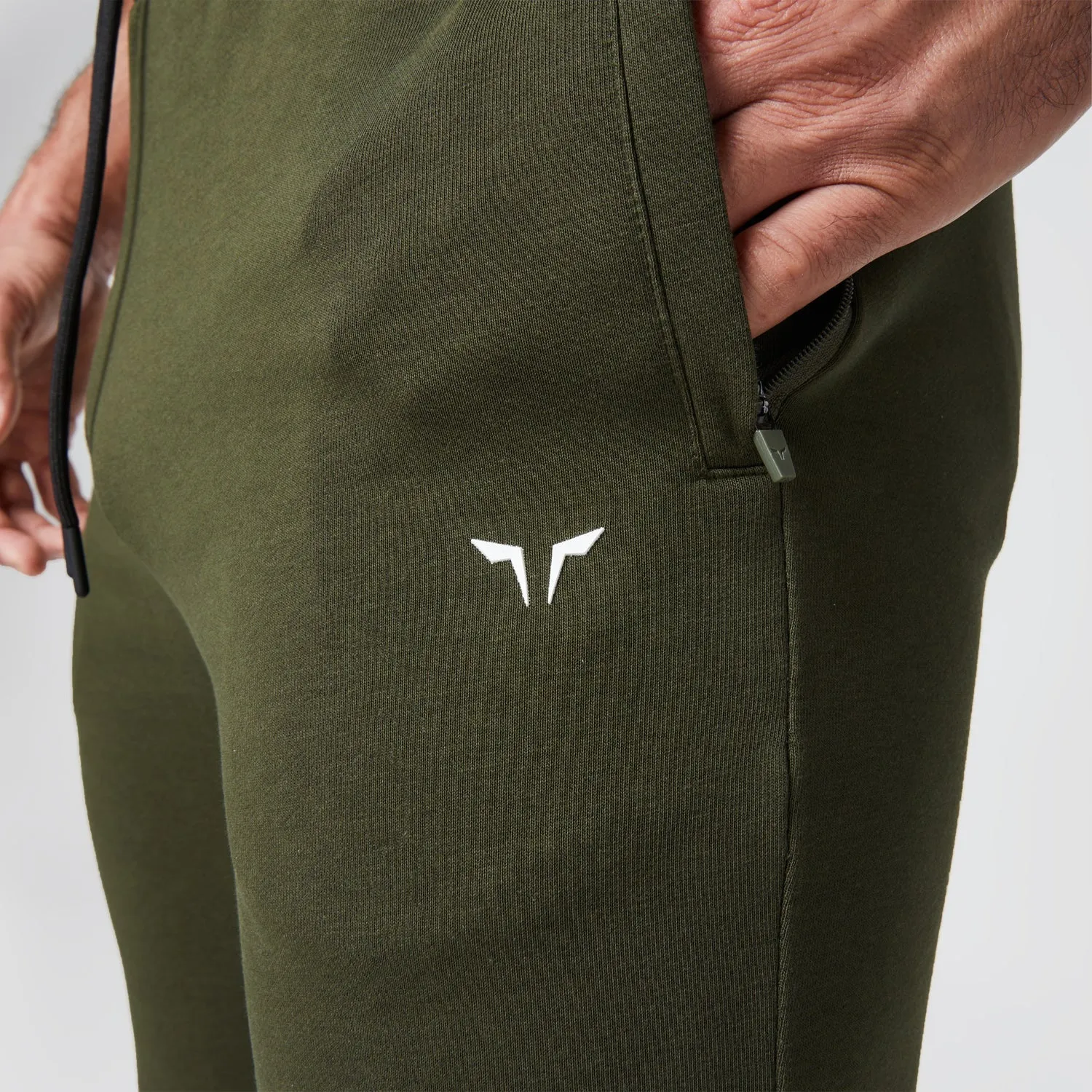 Core Cuffed Joggers - Khaki