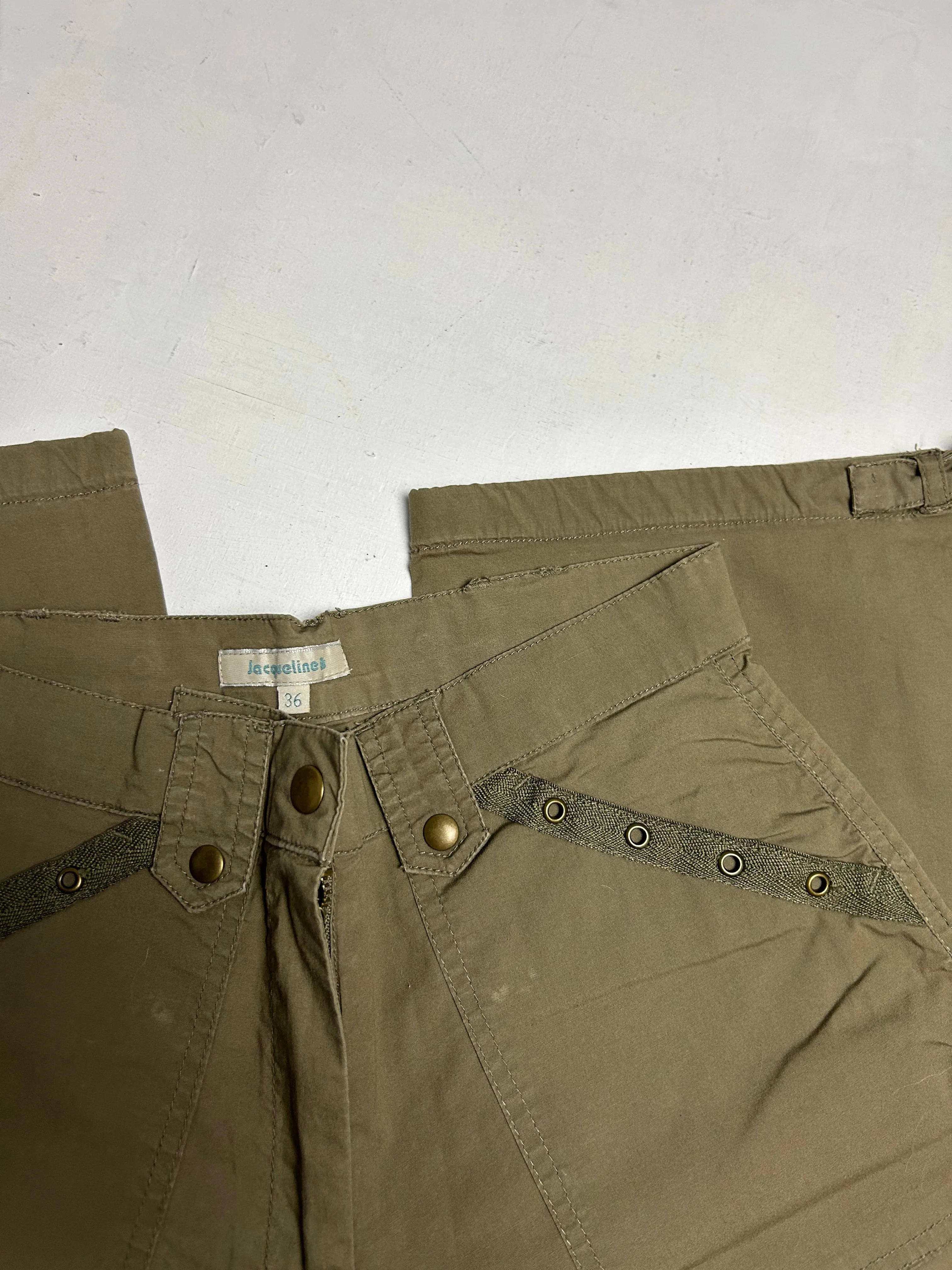 Khaki cargo cotton low waist baggy capris pants (S)