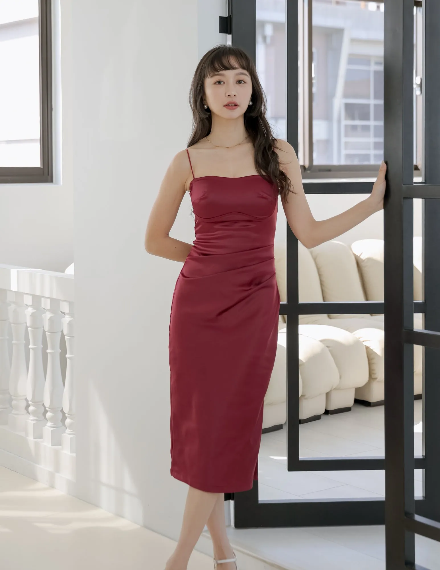 Kourtney Padded Satin Dress in Wine