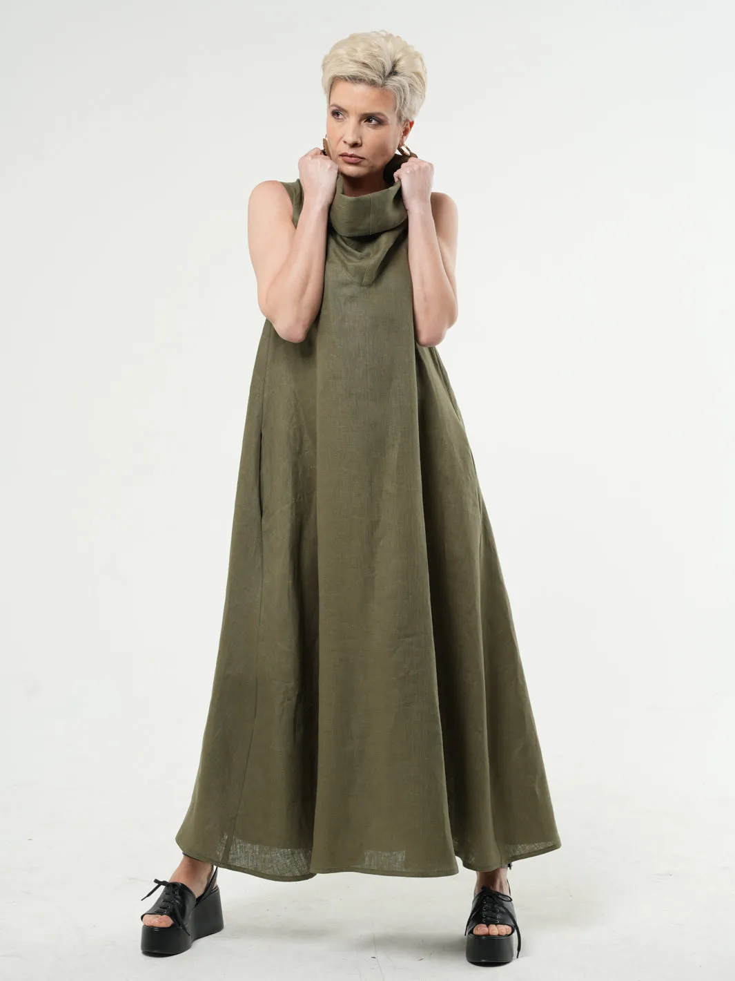 Maxi Linen Dress With Large Collar in Khaki