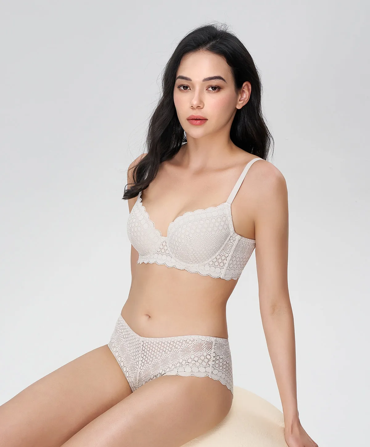 Sustainable Lace Lightly-Padded Demi